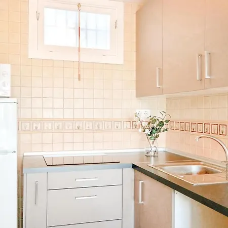 Amazing In With House Sea View Apartment *